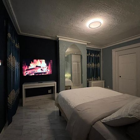 3 Bedrooms In 2Nd Floor Modern Brooklyn Home, Close To J Train New York Bagian luar foto